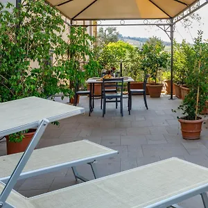 https://casa-vacanze-alessandro.it-tuscanyhotel.com
