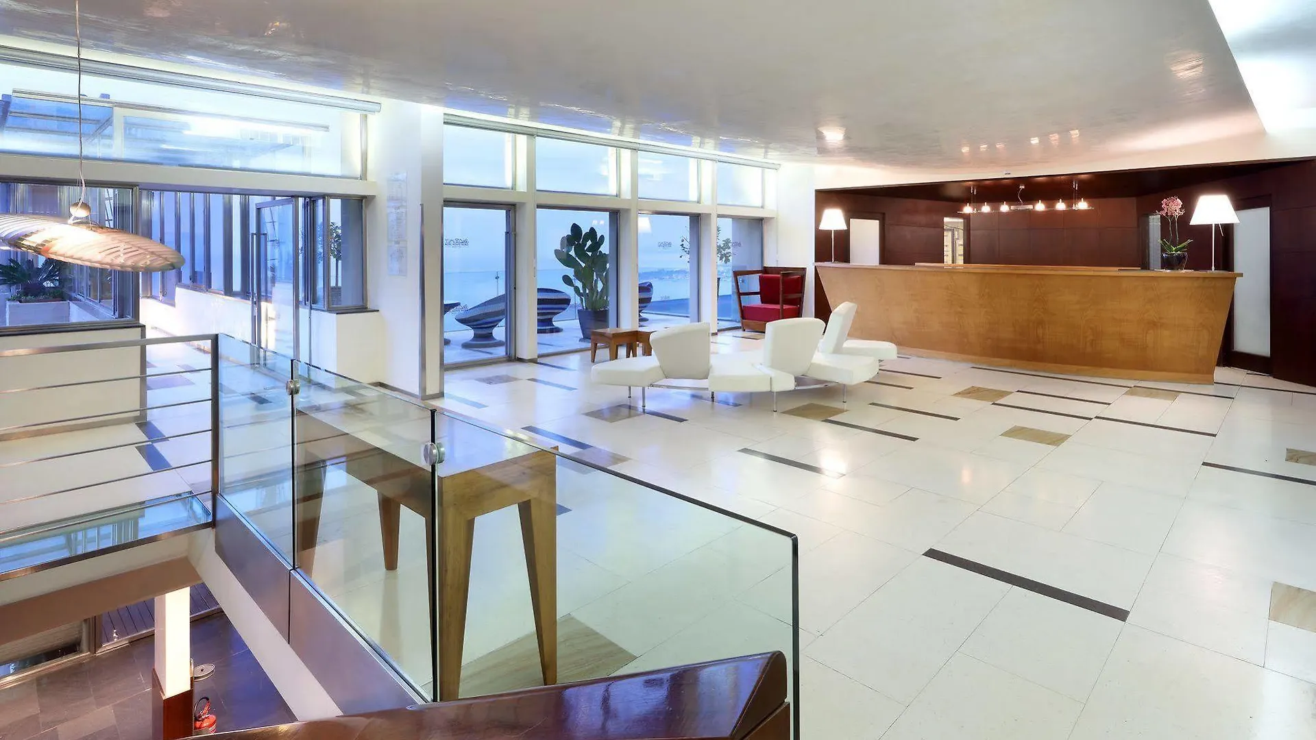 Отель Eurostars Monte Tauro Таормина